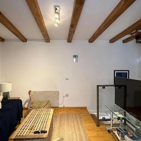 Kate'S Townhouse Apartment Buzet Exterior photo
